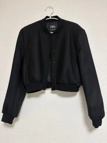 ZARA 크롭 자켓 블랙 사이즈M
