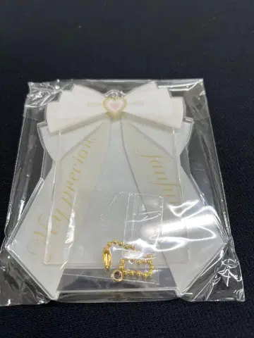 후쿠야 리본 아크릴 프레임 화이트