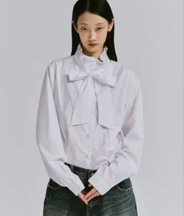 [ FEKETE ] 보타이 프릴 셔츠 블라우스