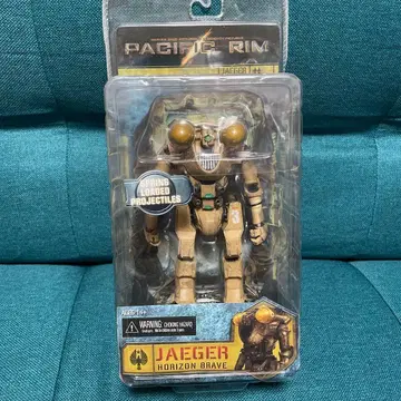 퍼시픽 림 피규어 NECA 호라이즌 브레이브