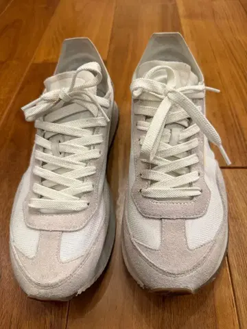 Lacoste 화이트/그레이 스니커즈