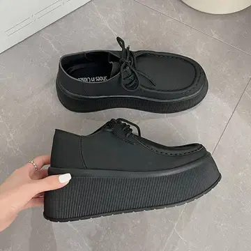 데메테르 DEMETER 통굽 플랫폼 스니커즈 라이크