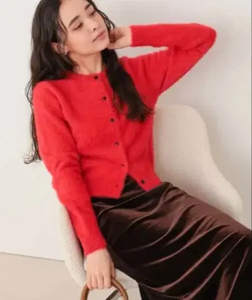 titivate 크루넥 미니 샤기 니트 가디건