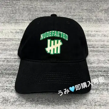 Undefeated 블랙 야구 모자 그린 로고