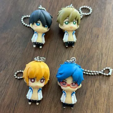 Free! 스트랩 피규어 4개 세트