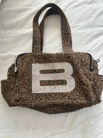 beeden MINI B LOGO BAG LEO 신색