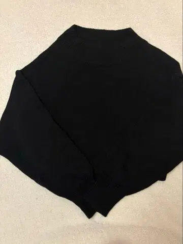 UNITED ARROWS TOKYO 블랙 니트 스웨터