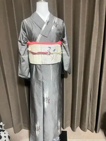 그레이 실크 기모노 꽃무늬 자수 오비 포함