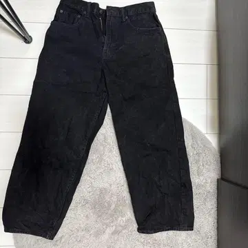 GAP 슈퍼 배기 블랙 데님 30x30