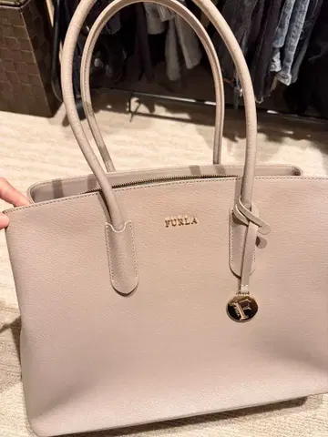 FURLA 토트백