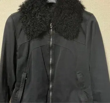 블랙 폴리에스테르 자켓 사이즈 2