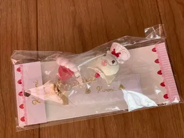 산리오 딸기 휘핑 케이크 시리즈 키링 쿠로미