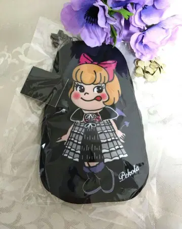 새상품 ANNA SUI 페코라짱 세로형 파우치 한정판 콜라보 상품