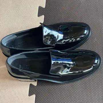 MACKINTOSH 런던 블랙 에나멜 로퍼 5