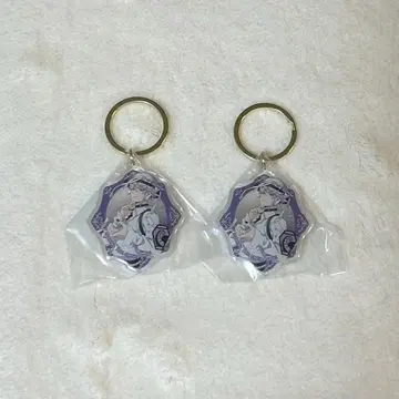 제일복권 트위스테 E상 아크릴 키링 아즐