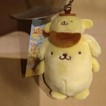 LOWRYSFARM 딸기신문 토이 키링 폼폼푸딩 산리오