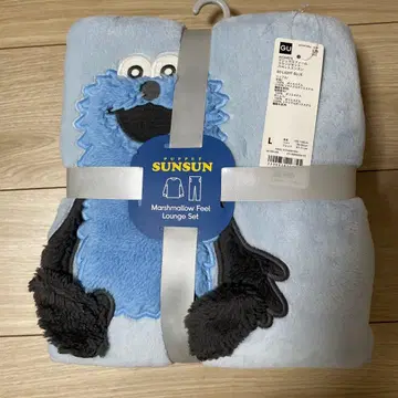 GU 퍼펫 순순 마쉬멜로우 필 라운지 세트 L 사이즈