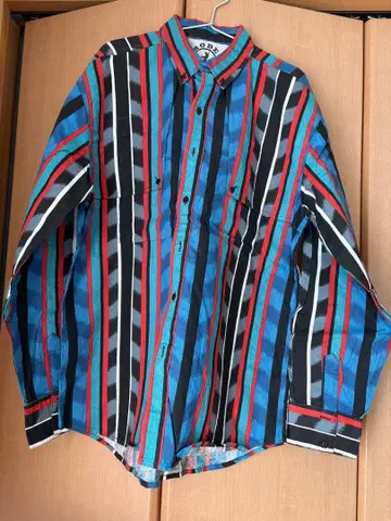 스트라이프 패턴 긴팔 셔츠 앤티크 빈티지 레트로