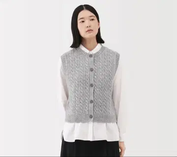 그레이 케이블 짜임 니트 베스트 M 사이즈