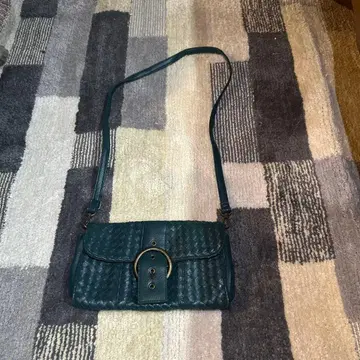 천연 가죽 다크 그린 뜨개질 숄더백