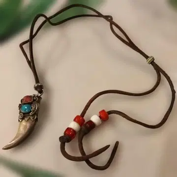 터콰이즈 장식 실버 액세서리