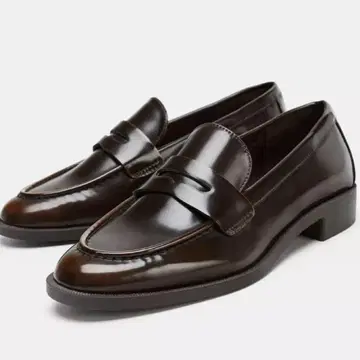 페니스 스트랩 로퍼 ZARA