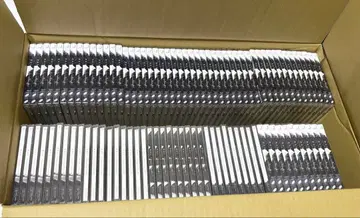 사쿠라자카46 Unhappy birthday 구문 CD 96장 묶음 판매