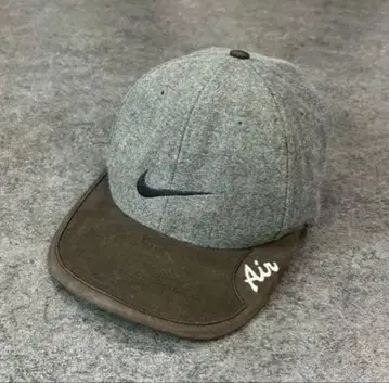 나이키 은색 택 캡 클럽캡 로고 자수 천연 가죽