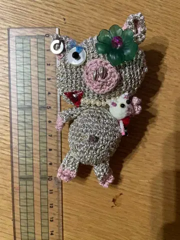 알베로베로 돼지 씨 브로치