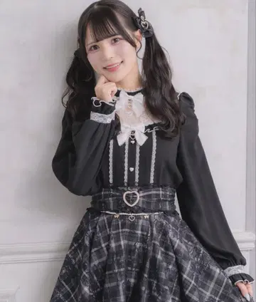 ROJITA 더블 리본 배색 레이스 블라우스 블랙