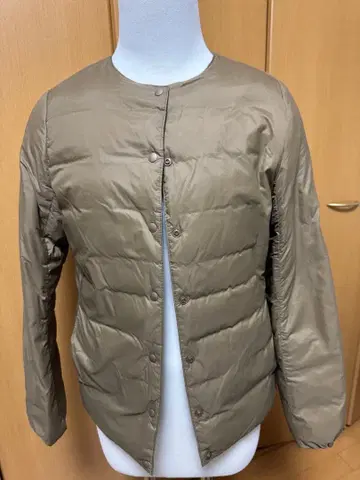 [ 미사용 ] 무인양품 노카라 다운 자켓 베이지