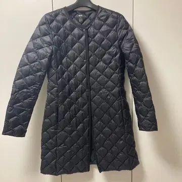 유니클로 울트라 라이트 다운 코트 S 사이즈 블랙