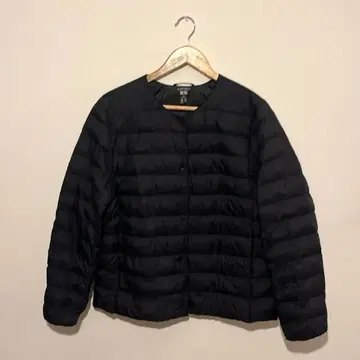 유니클로 울트라 라이트 다운 UNIQLO PUFFTECH 다운 XL