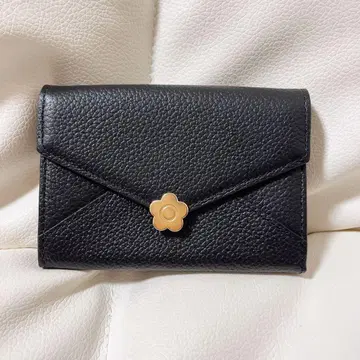 [ 컨디션 최상 ] MARY QUANT 씨링데이지 레터 미니 지갑 블랙