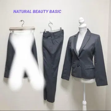 내추럴 뷰티 베이직 셋업 수트 2세트 핀스트라이프