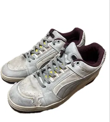 PUMA 그레이 가죽 스니커즈 27.5