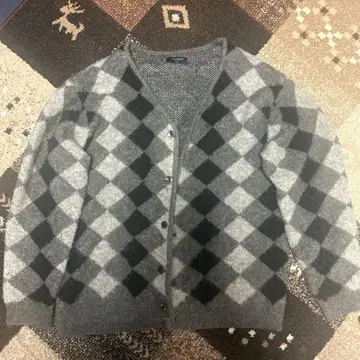 백 넘버 다이아몬드 패턴 가디건 L