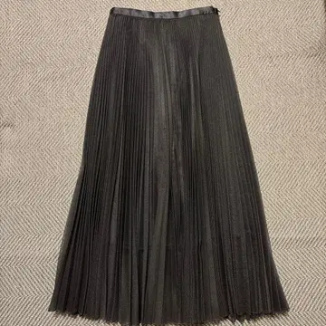 TOMORROWLAND 시어 플리츠 스커트