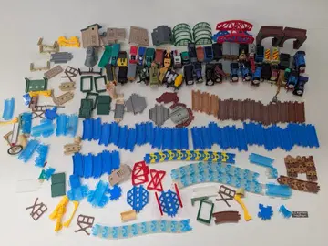 캡슐 프라레일 차량 레일 건물 세트 토마스