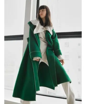 스나이델 파이핑 후드 코트