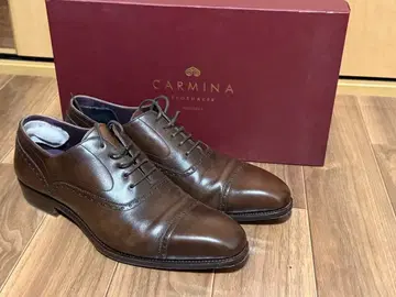 CARMINA 브라운 드레스 신발