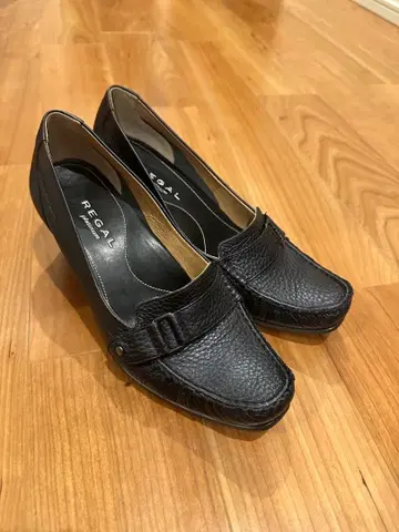 REGAL 블랙 로퍼 23cm