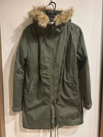 GRN 밀리터리 코트