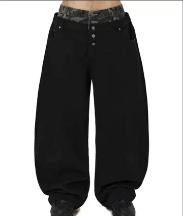 블랙 레이어드 허리 와이드 볼륨 팬츠