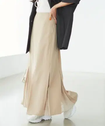 [ VIS ] 플리츠 절개 머메이드 스커트 (미사용)