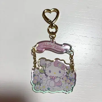 헬로키티 아크릴 키링