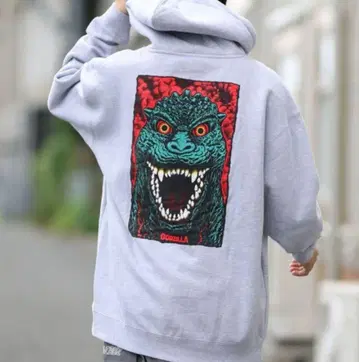 [ GODZILLA ] SANTACRUZ 산타크루즈 풀오버 후드티