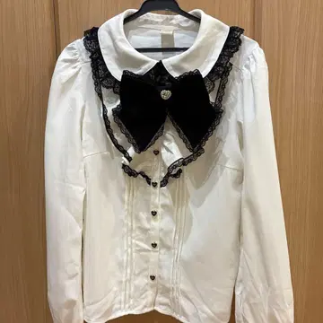 Secret Honey 리본 블라우스