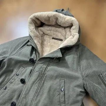 모즈 코트 밀리터리 보아 안감 카키 일본제