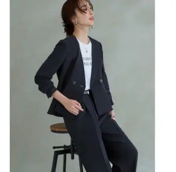 턱 페플럼 노카라 자켓